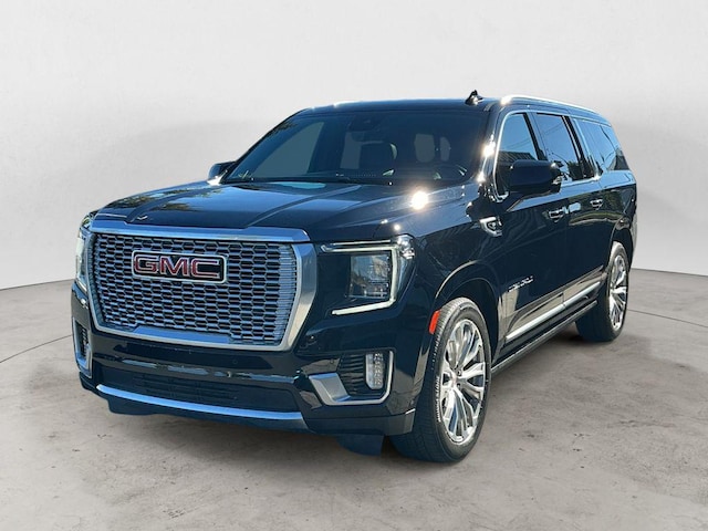 Photo of 2023 GMC Yukon XL
