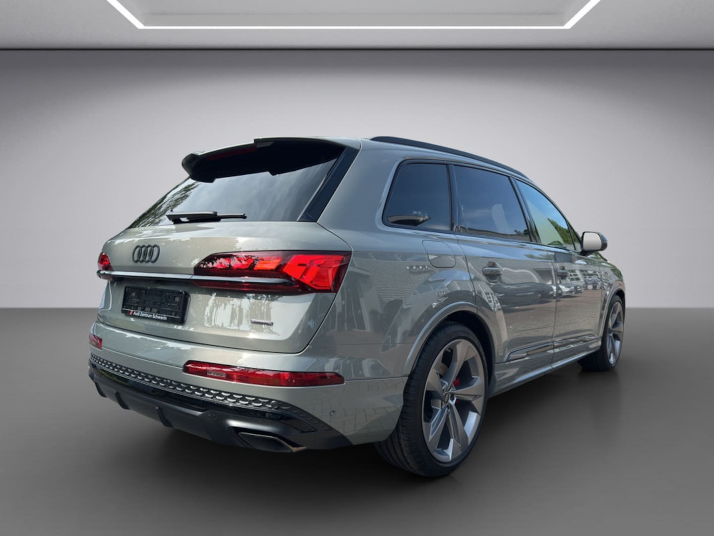 Bild über Audi Q7 SUV S line 50 TDI quattro tiptronic - für weitere Informationen kontaktieren Sie den Audi Partner