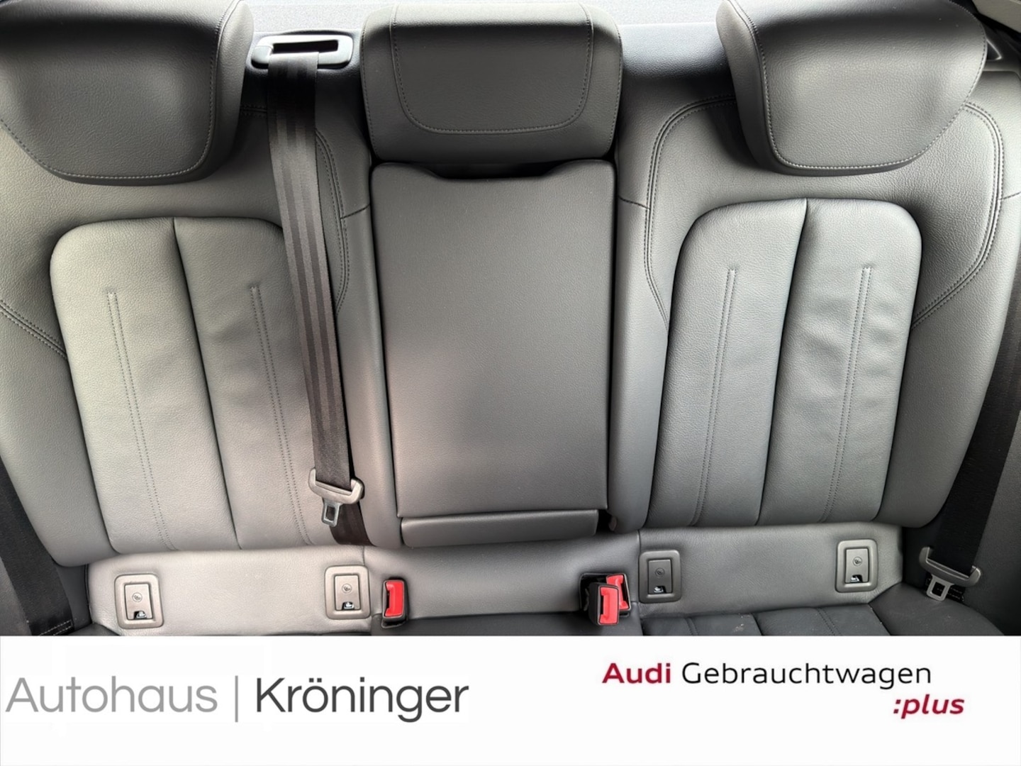 Bild über Audi Q2 advanced 35 TFSI 110(150) kW(PS) S tronic - für weitere Informationen kontaktieren Sie den Audi Partner