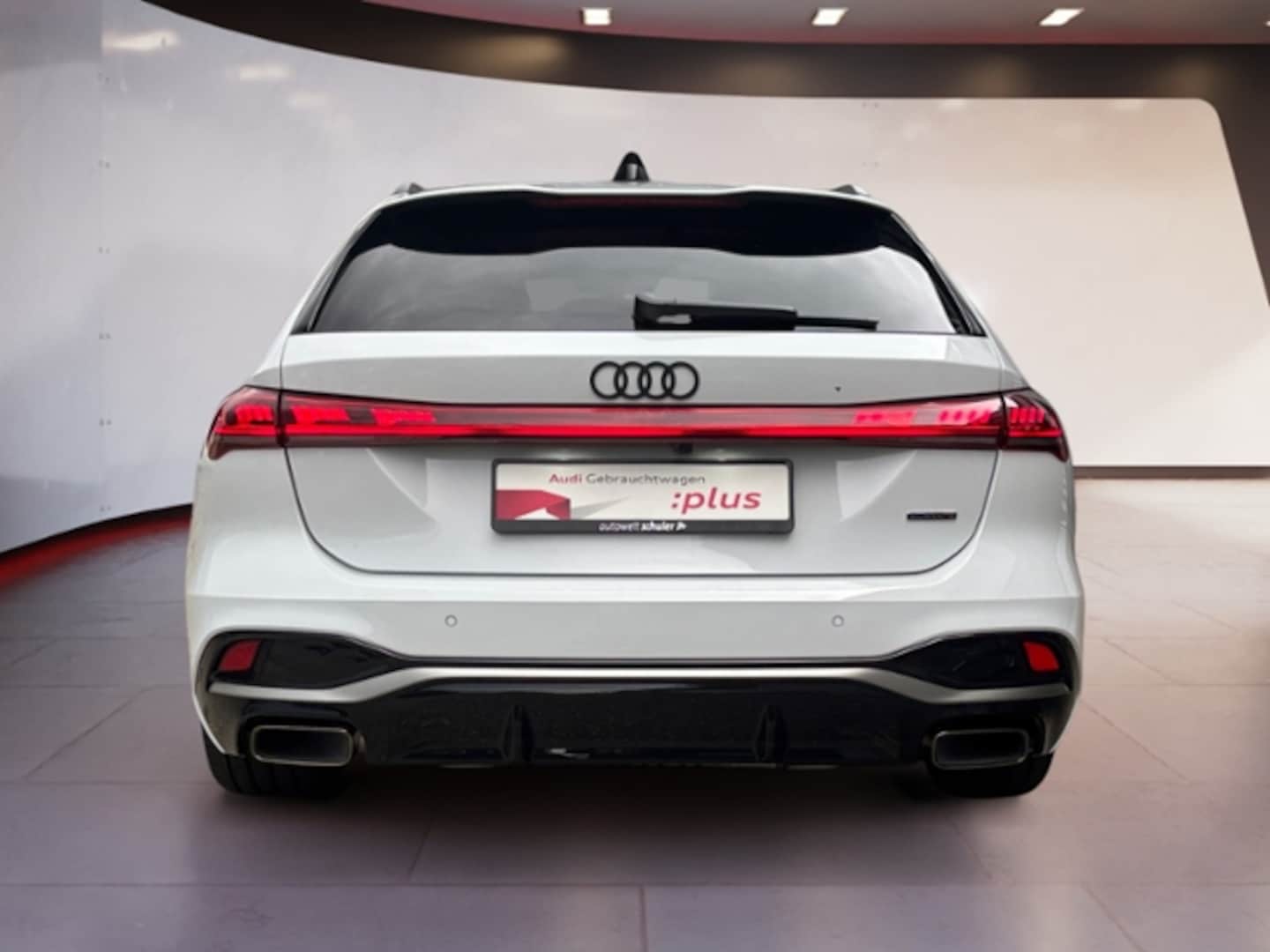 Bild über Audi A5 Avant e-hybrid e-hybrid quattro 220 kW S tronic - für weitere Informationen kontaktieren Sie den Audi Partner
