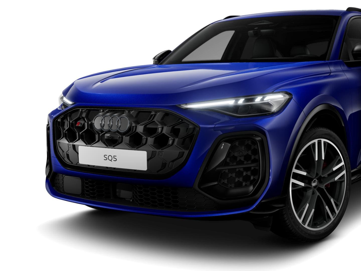 Bild über Audi SQ5 Sportback edition one mit Akzenten mythosschwarz TFSI 270 kW S tronic - für weitere Informationen kontaktieren Sie den Audi Partner