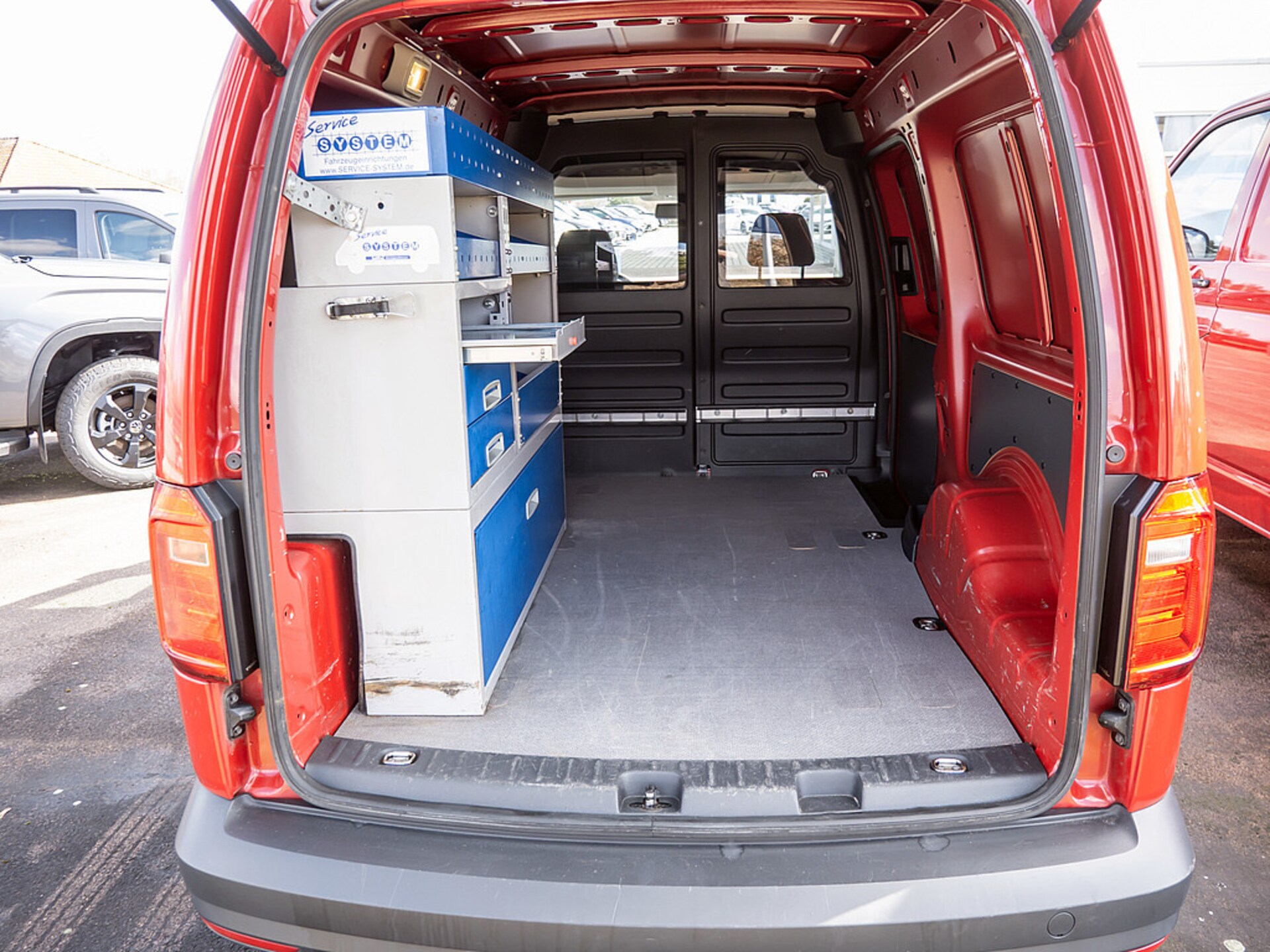 Volkswagen Caddy Maxi Kasten Basis-Modell
