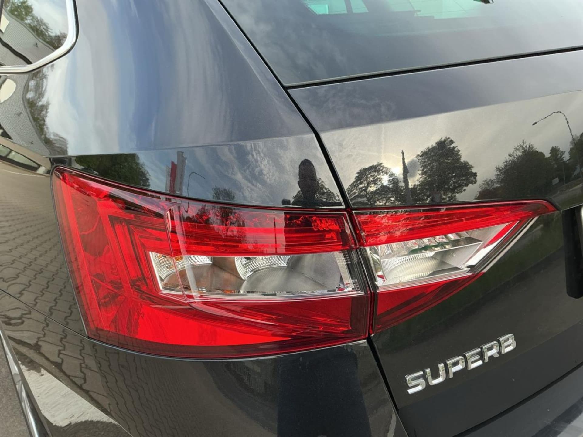 Skoda Superb Combi Ambition