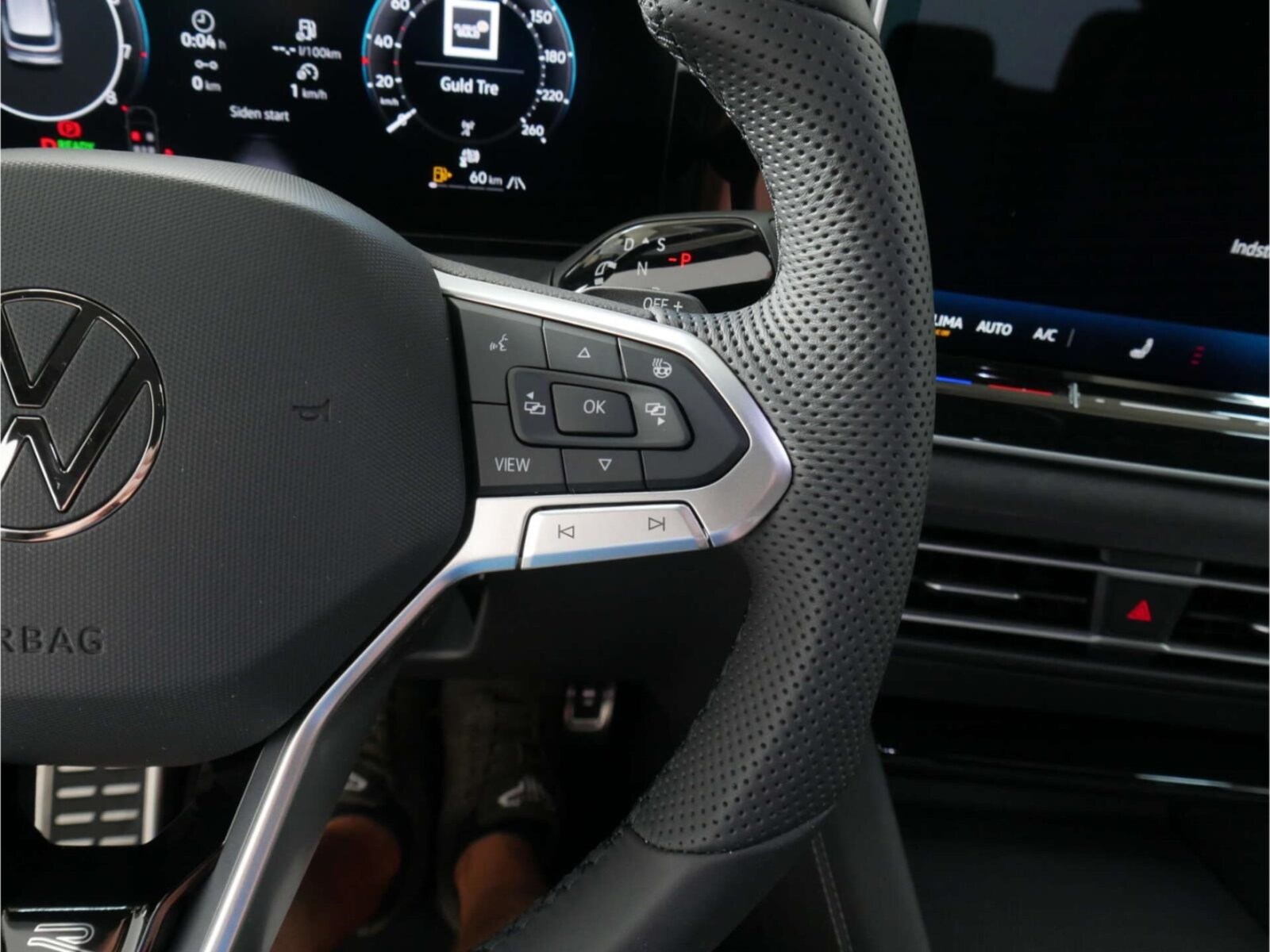 Volkswagen Tiguan – Bild 11