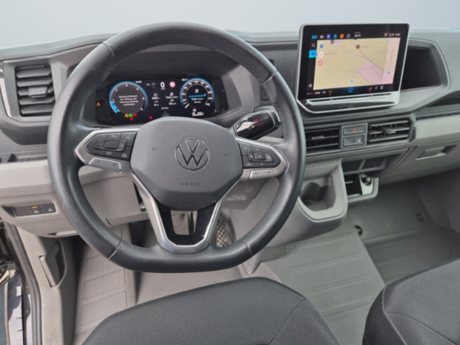 Volkswagen Crafter Kasten mittlerer Radstand – Bild 11