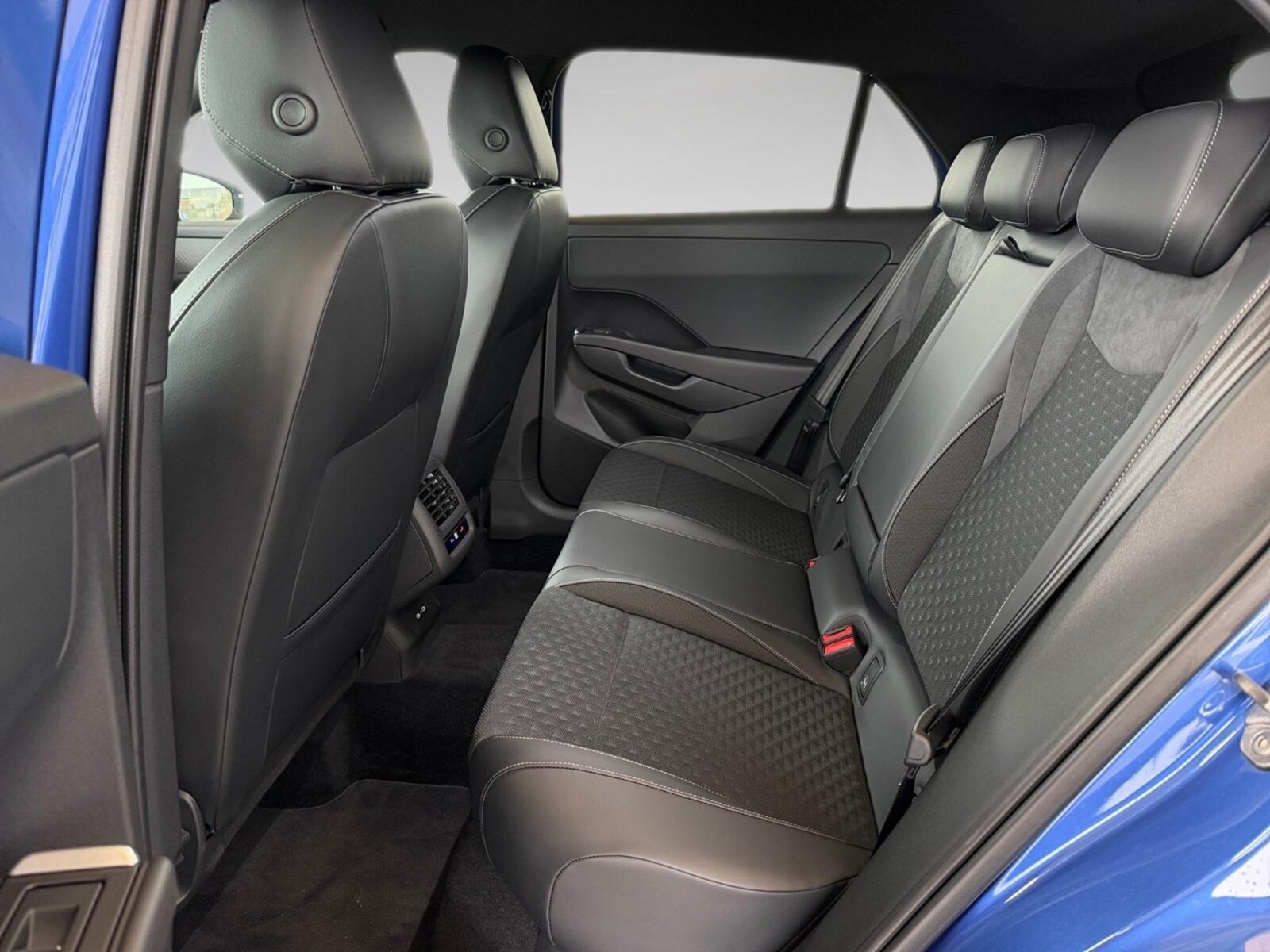 Volkswagen T-Roc – Bild 9