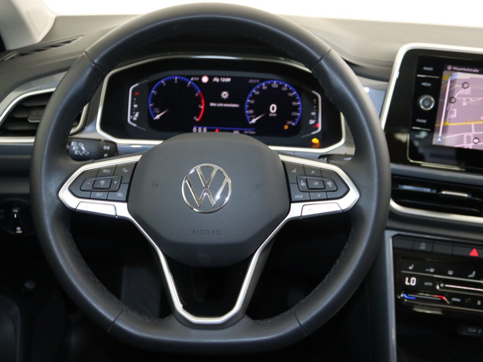 Volkswagen T-Roc – Bild 17