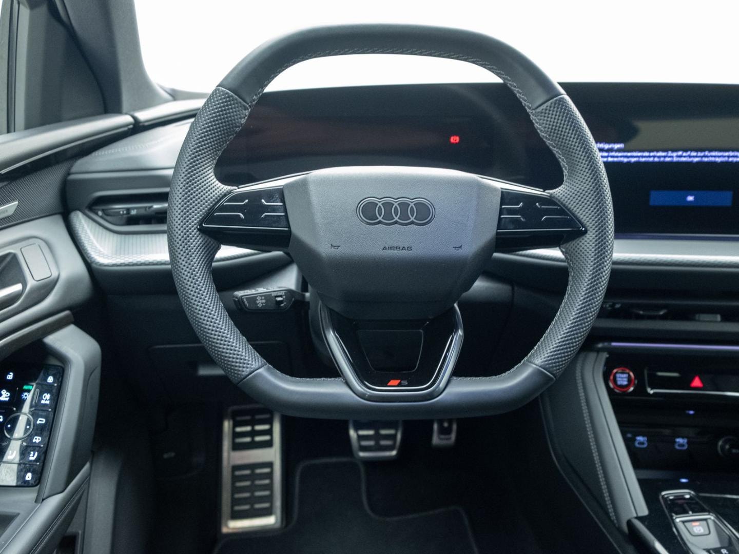 Bild über Audi Q5 Sportback TDI quattro 150 kW S tronic - für weitere Informationen kontaktieren Sie den Audi Partner