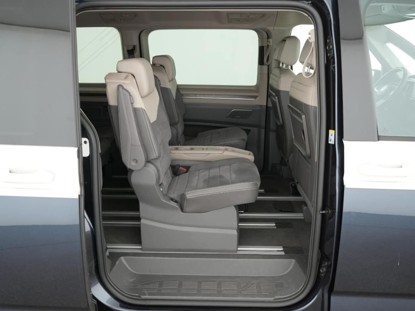 Volkswagen Multivan Langversion – Bild 7