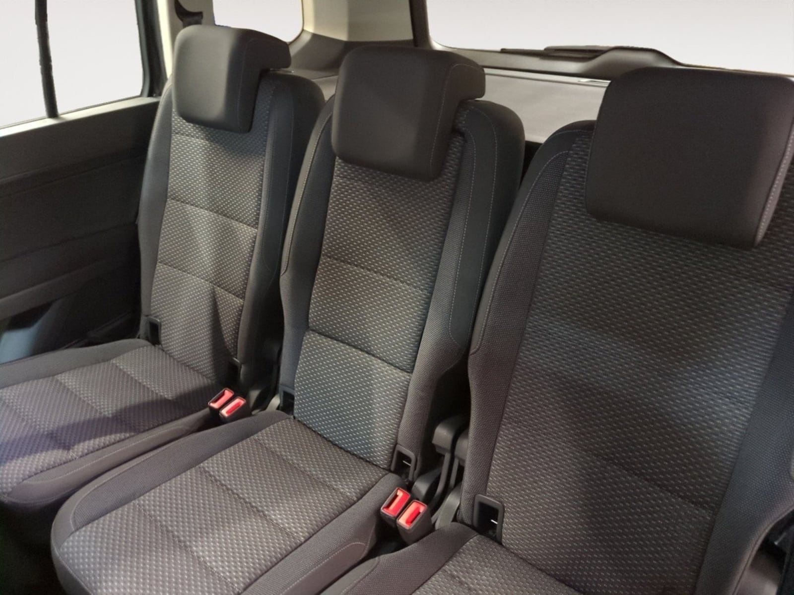 Volkswagen Touran – Bild 9