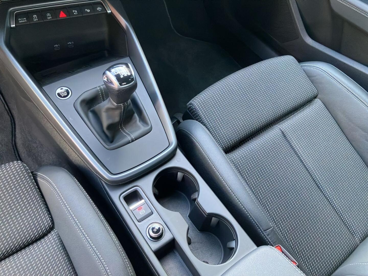 Bild über Audi A3 Sportback TDI Schaltgetriebe - für weitere Informationen kontaktieren Sie den Audi Partner