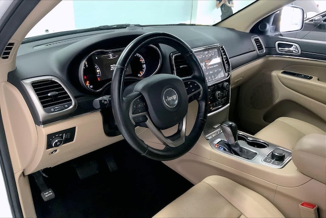 2020 Jeep Grand Cherokee