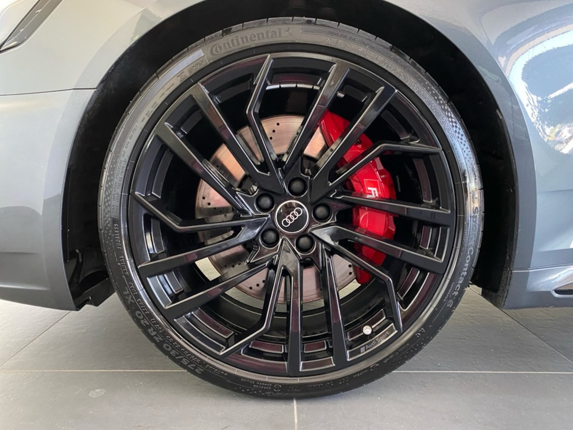 Audi RS 4 Avant