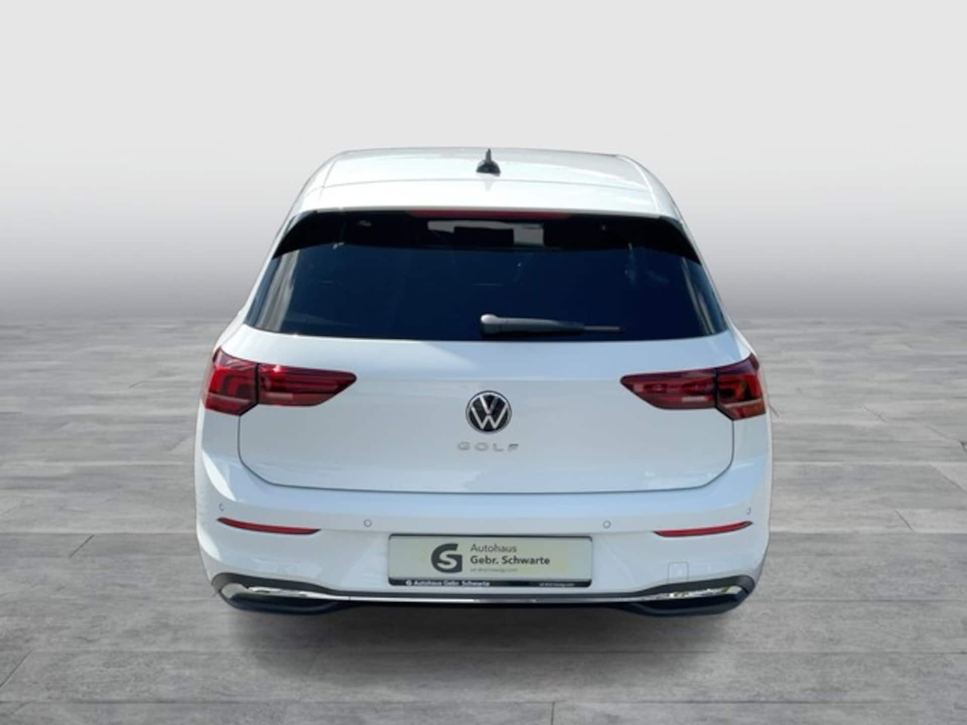 Volkswagen Golf Life