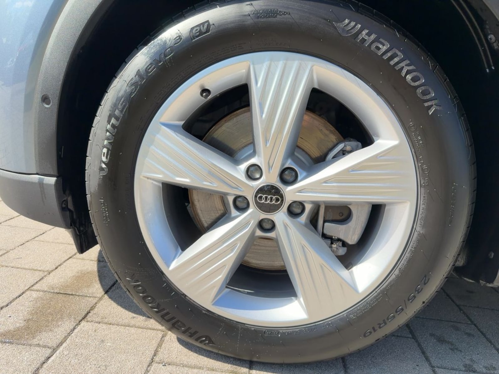 Audi Q4 Sportback e-tron – Bild 14