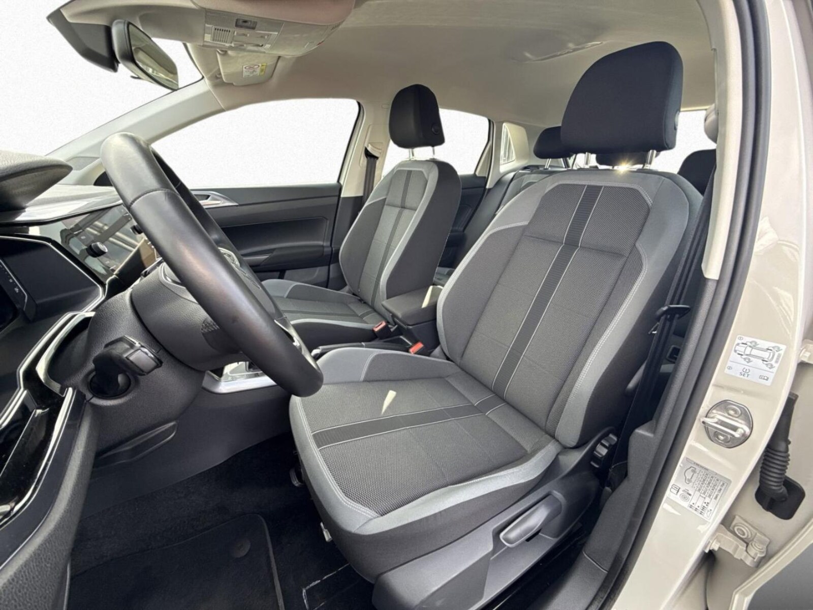 Volkswagen Polo – Bild 8