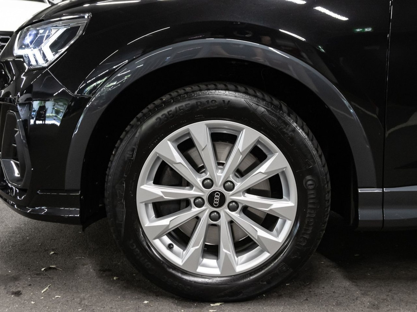 Bild über Audi Q3 Sportback 40 TFSI quattro S tronic - für weitere Informationen kontaktieren Sie den Audi Partner