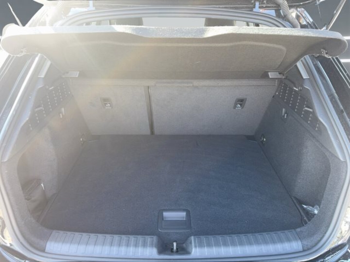 Bild über Audi A3 Sportback 30 TFSI S tronic - für weitere Informationen kontaktieren Sie den Audi Partner