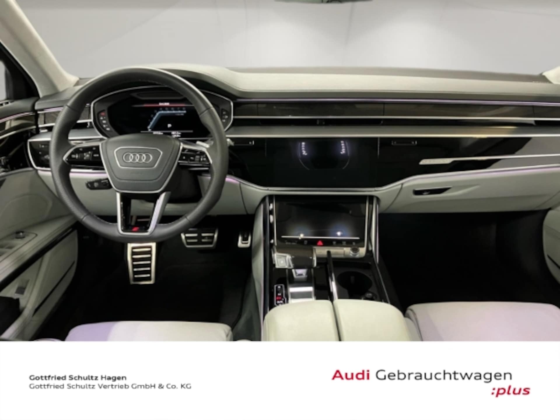 Audi S8