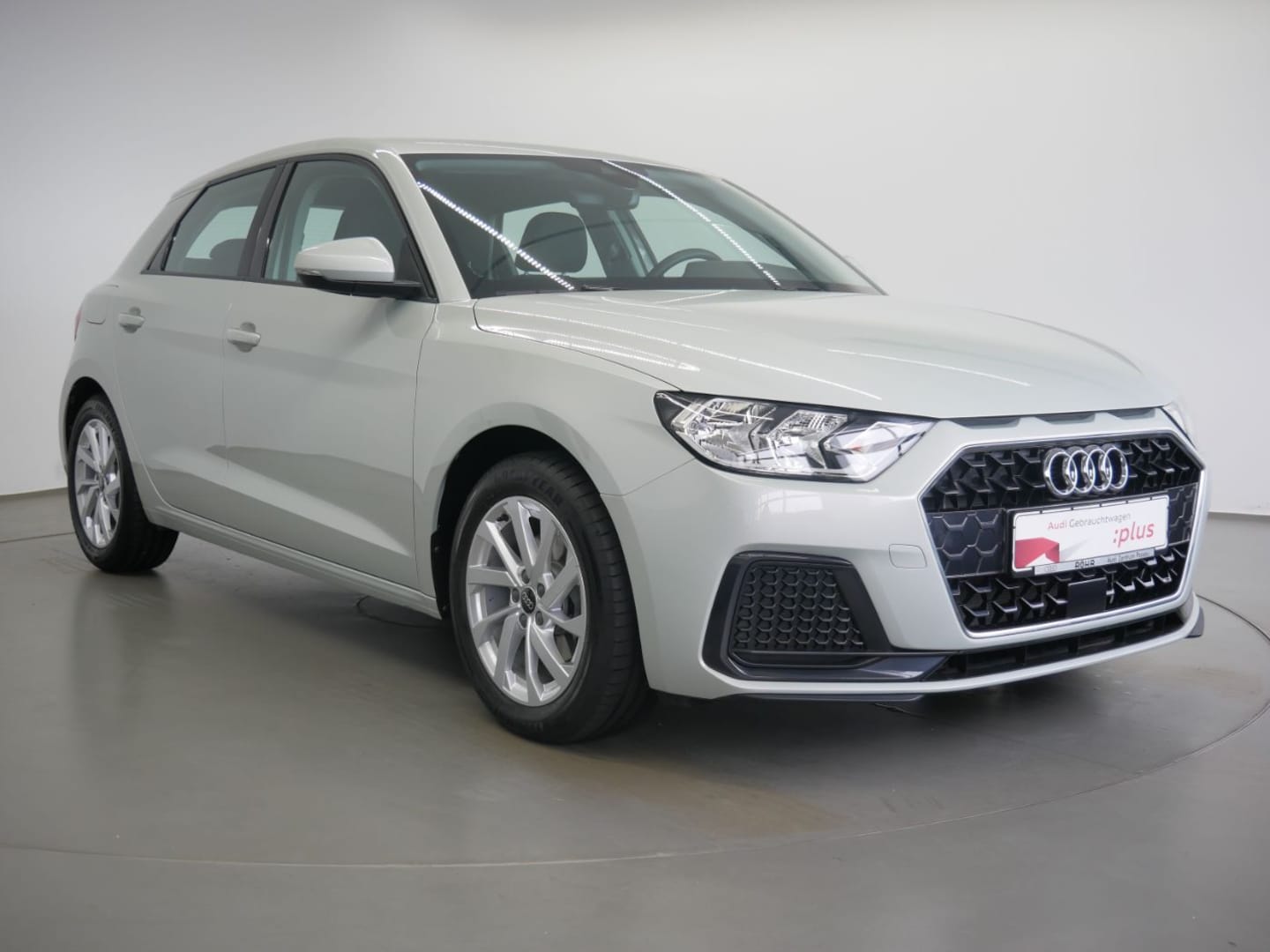 Bild über Audi A1 Sportback advanced 30 TFSI Schaltgetriebe - für weitere Informationen kontaktieren Sie den Audi Partner