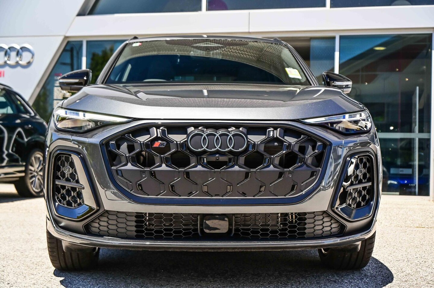 Image about Audi SQ5 SUV TFSI 270 kW edition one