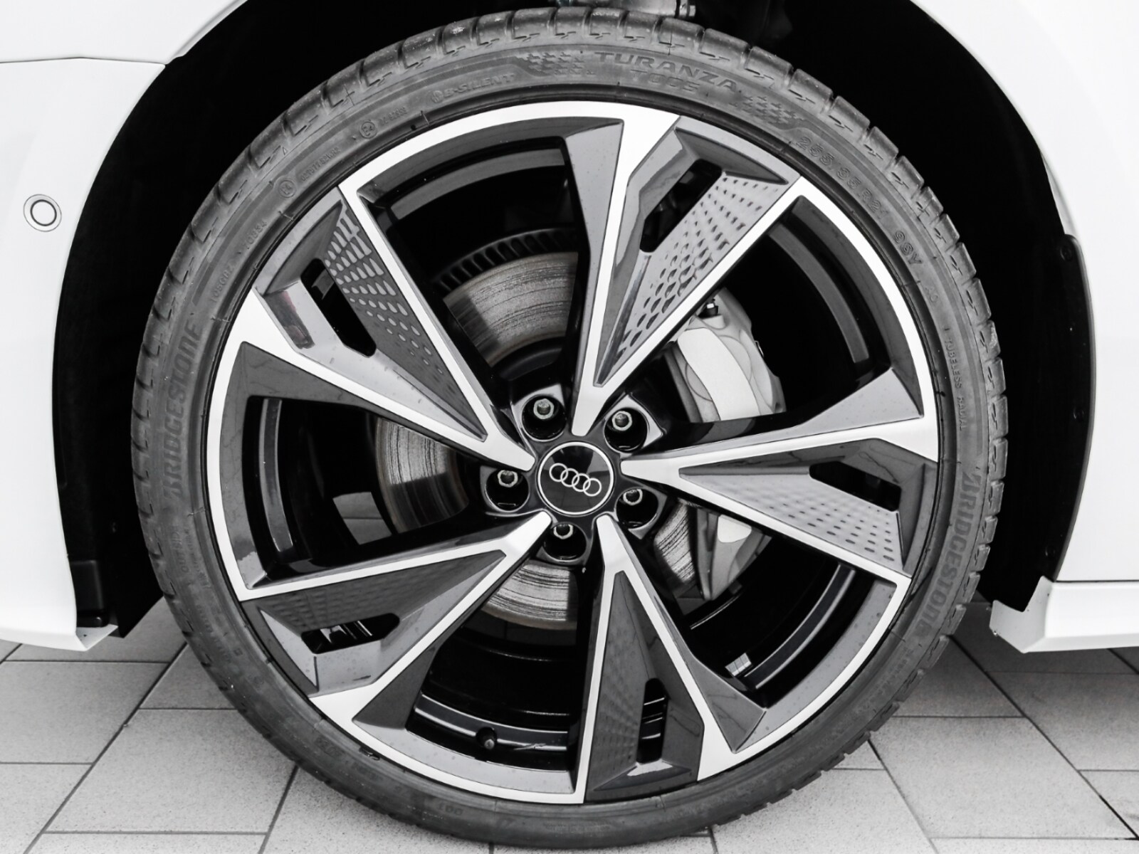 Audi A6 Avant – Bild 3
