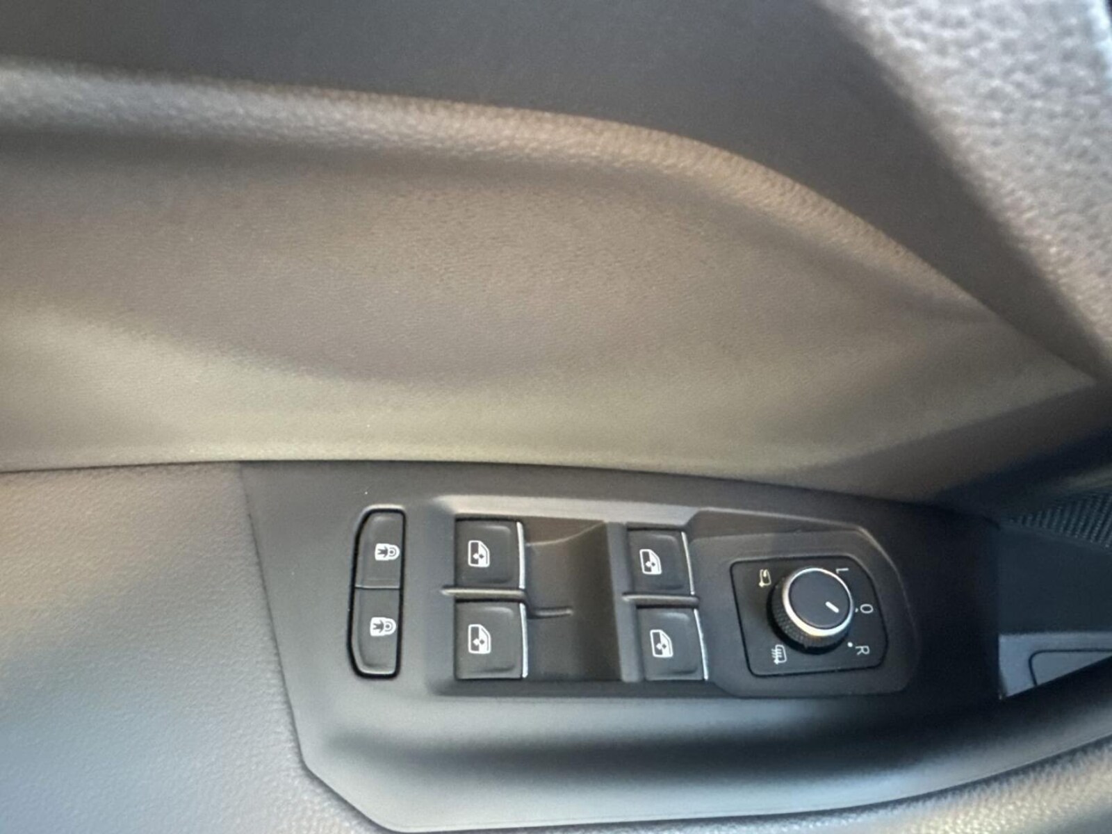 Volkswagen Touareg – Bild 19
