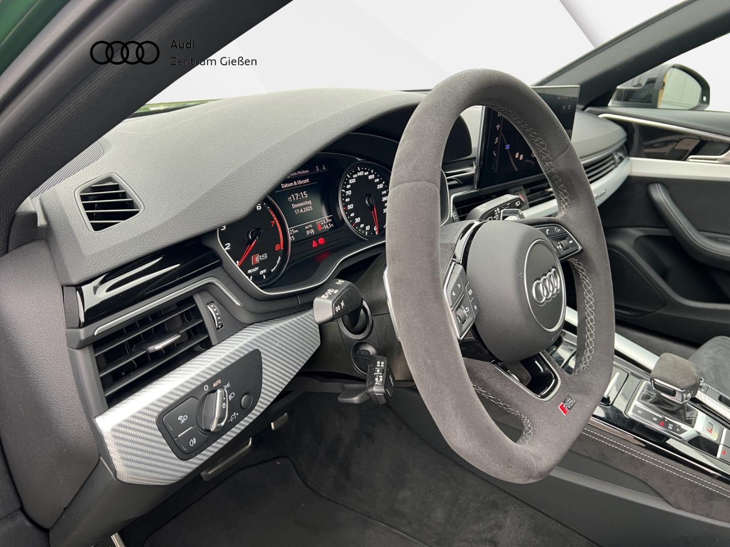 Image about Audi RS 4 Avant TFSI quattro tiptronic