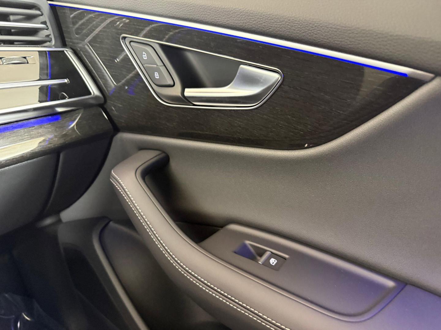 2026 Audi Q8 Premium Plus - Photo 24