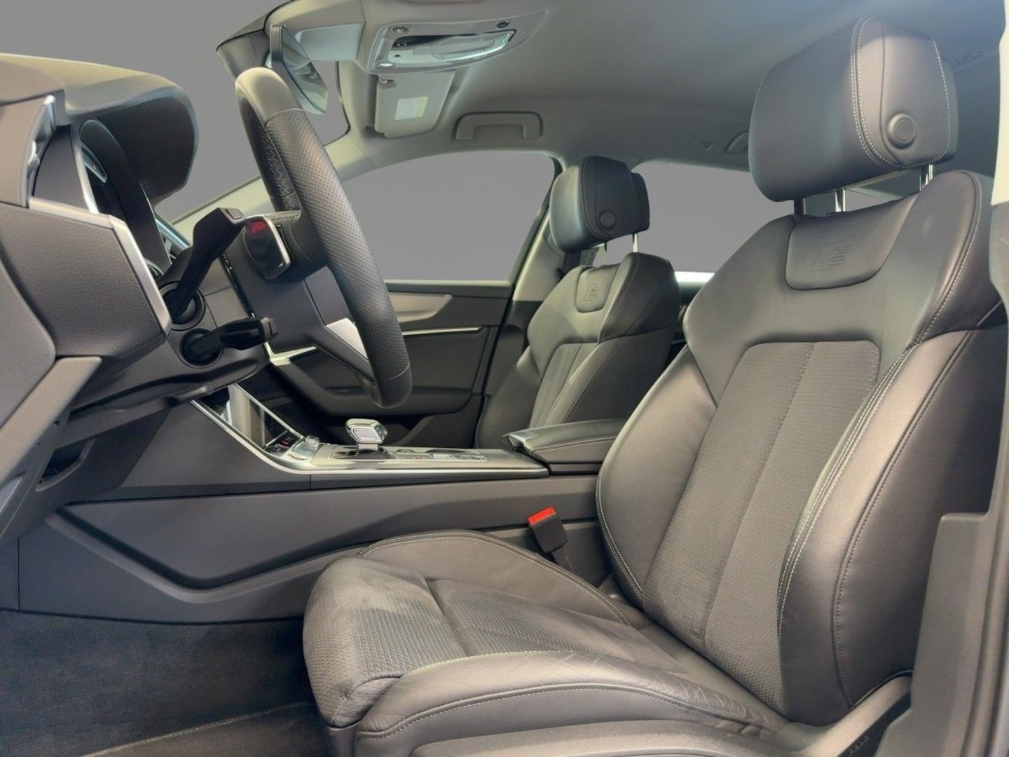 Bild über Audi S6 Avant TDI quattro tiptronic - für weitere Informationen kontaktieren Sie den Audi Partner