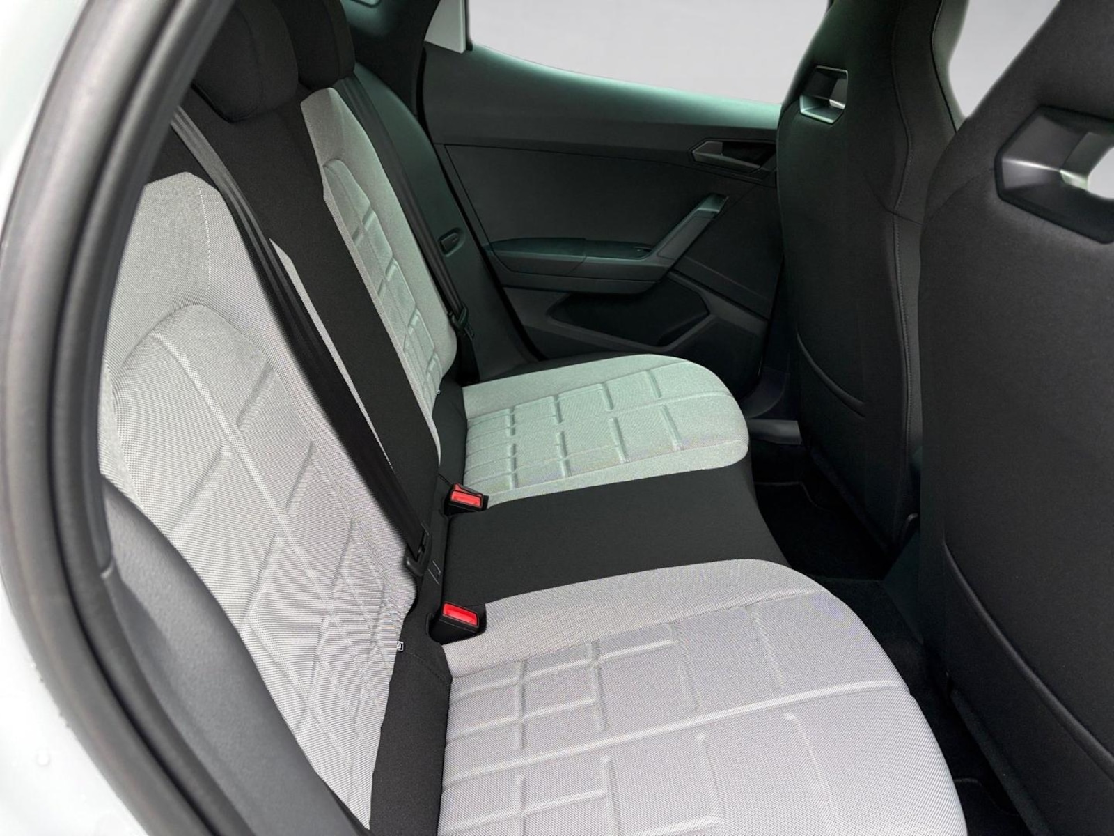 SEAT Arona – Bild 11