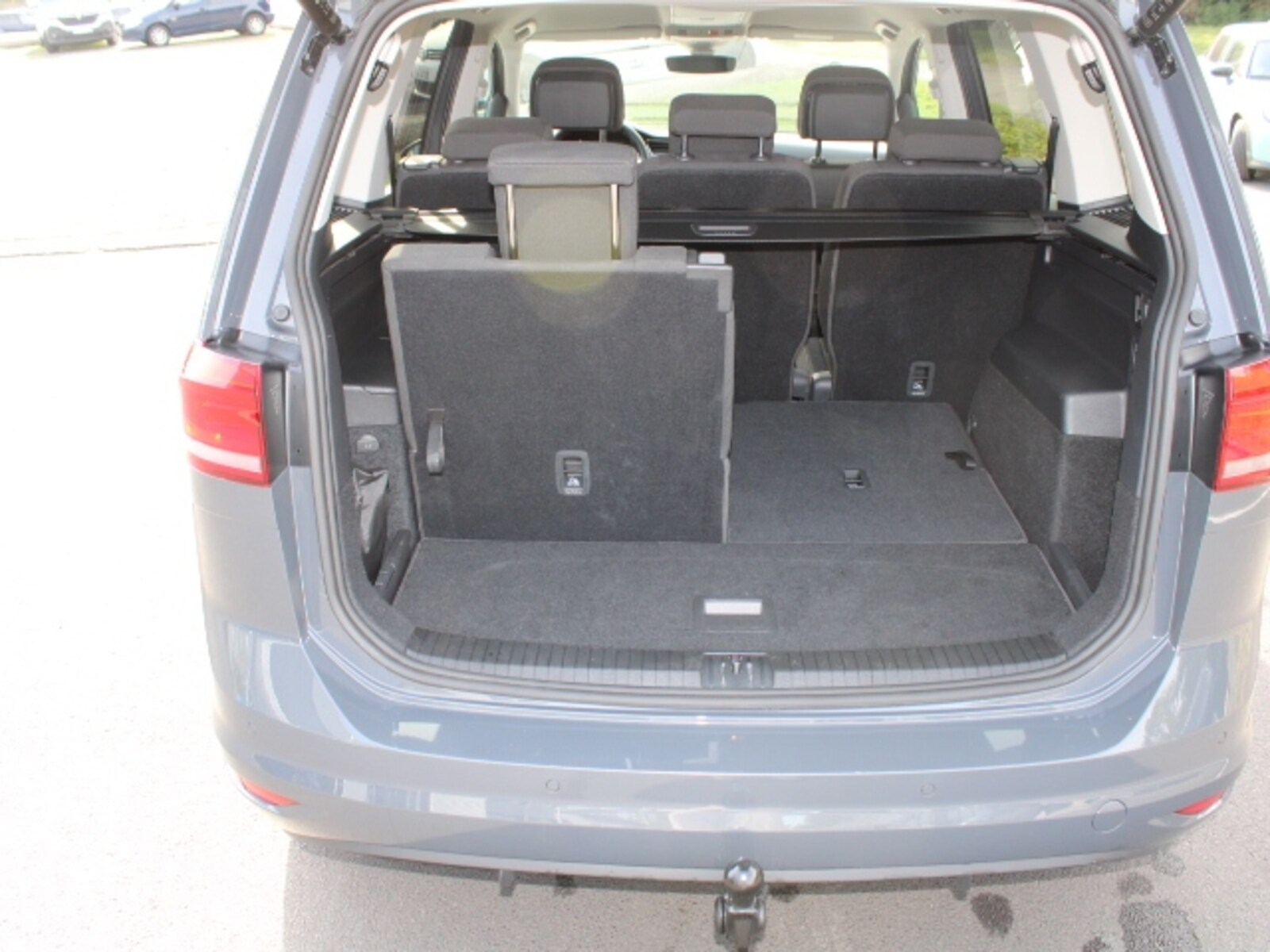 Volkswagen Touran – Bild 8