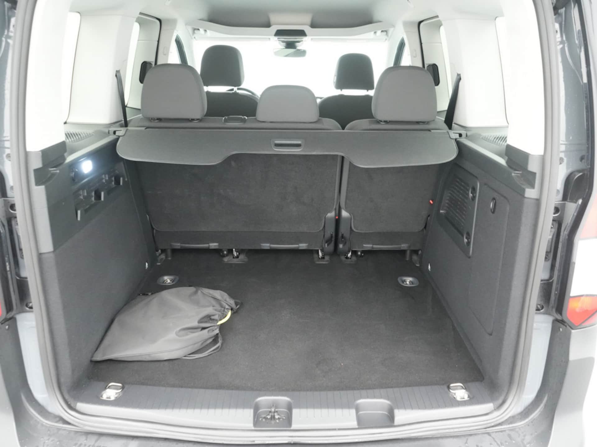 Volkswagen Caddy Basis-Modell