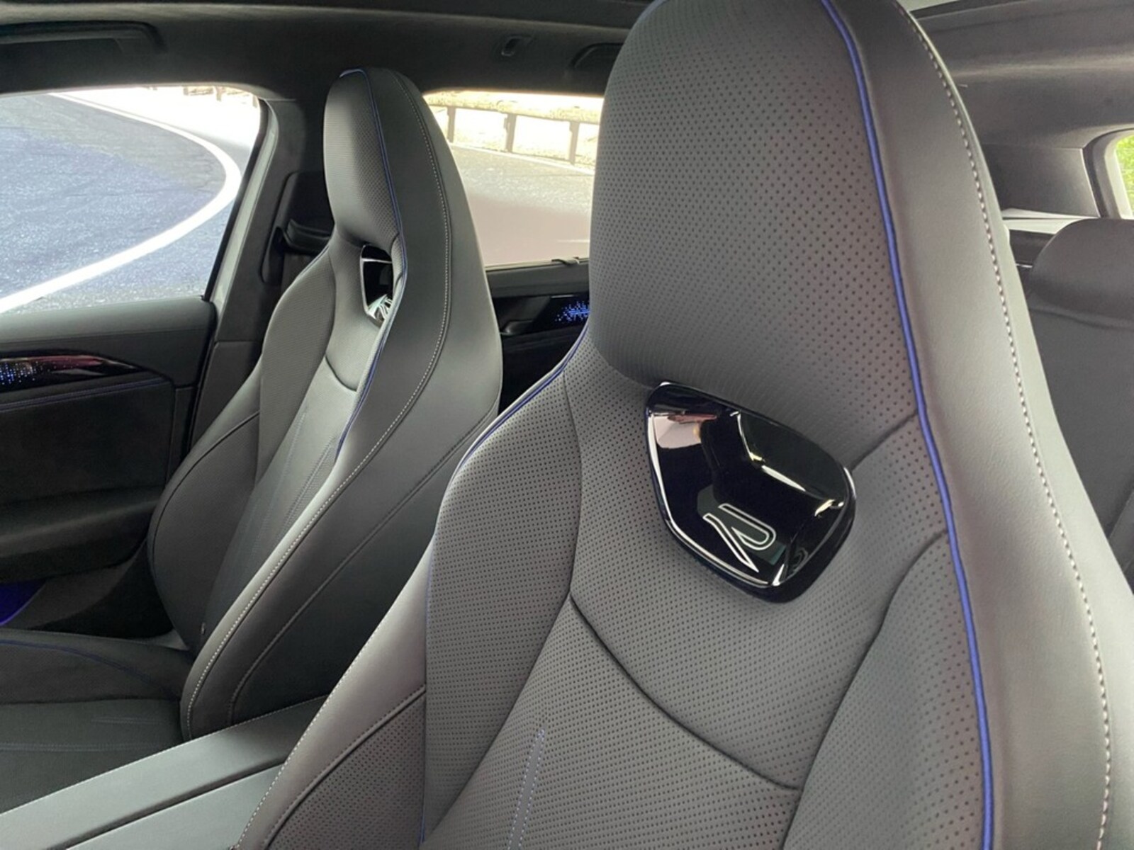 Volkswagen Passat – Bild 6