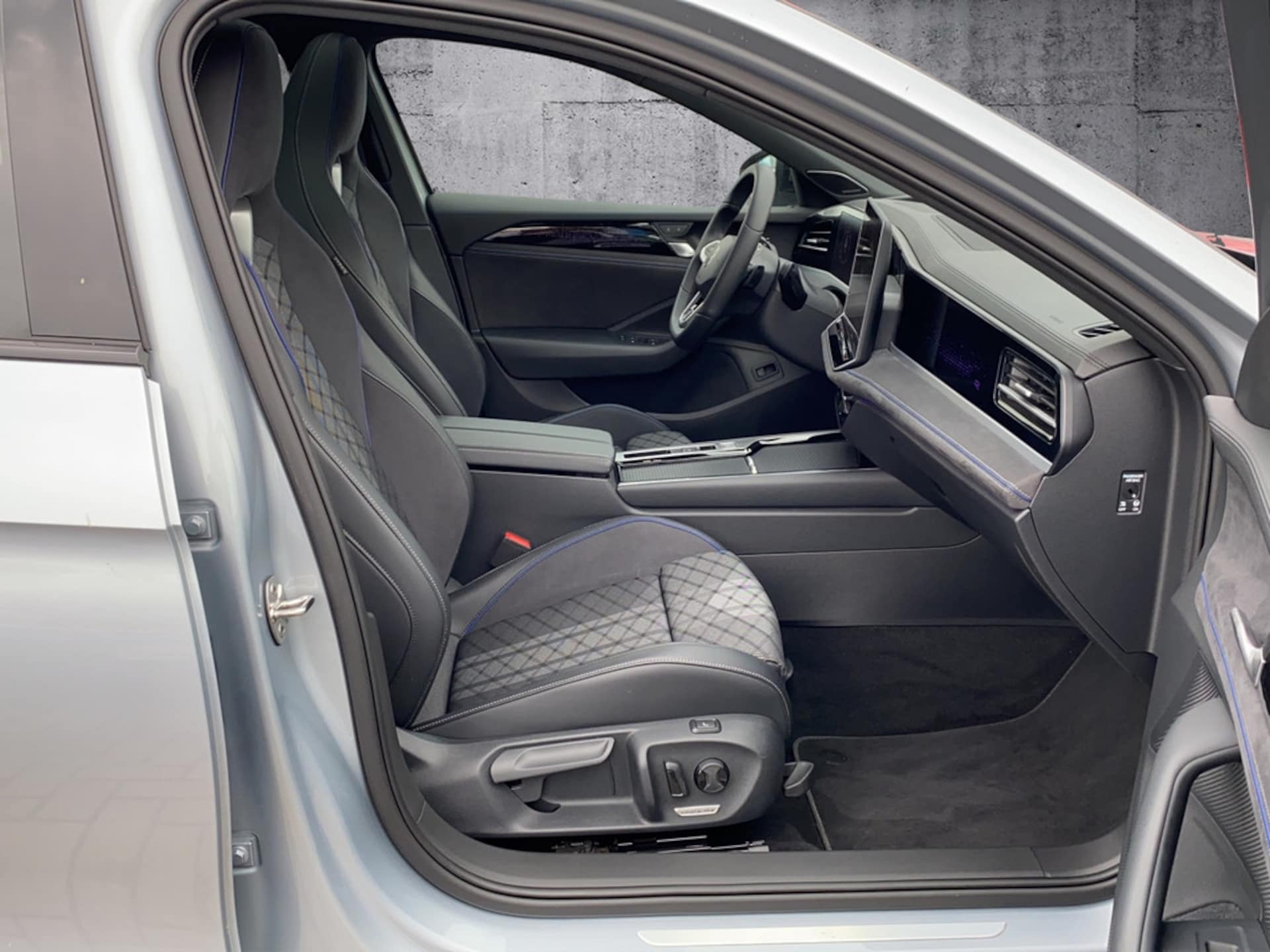Volkswagen Passat R-Line
