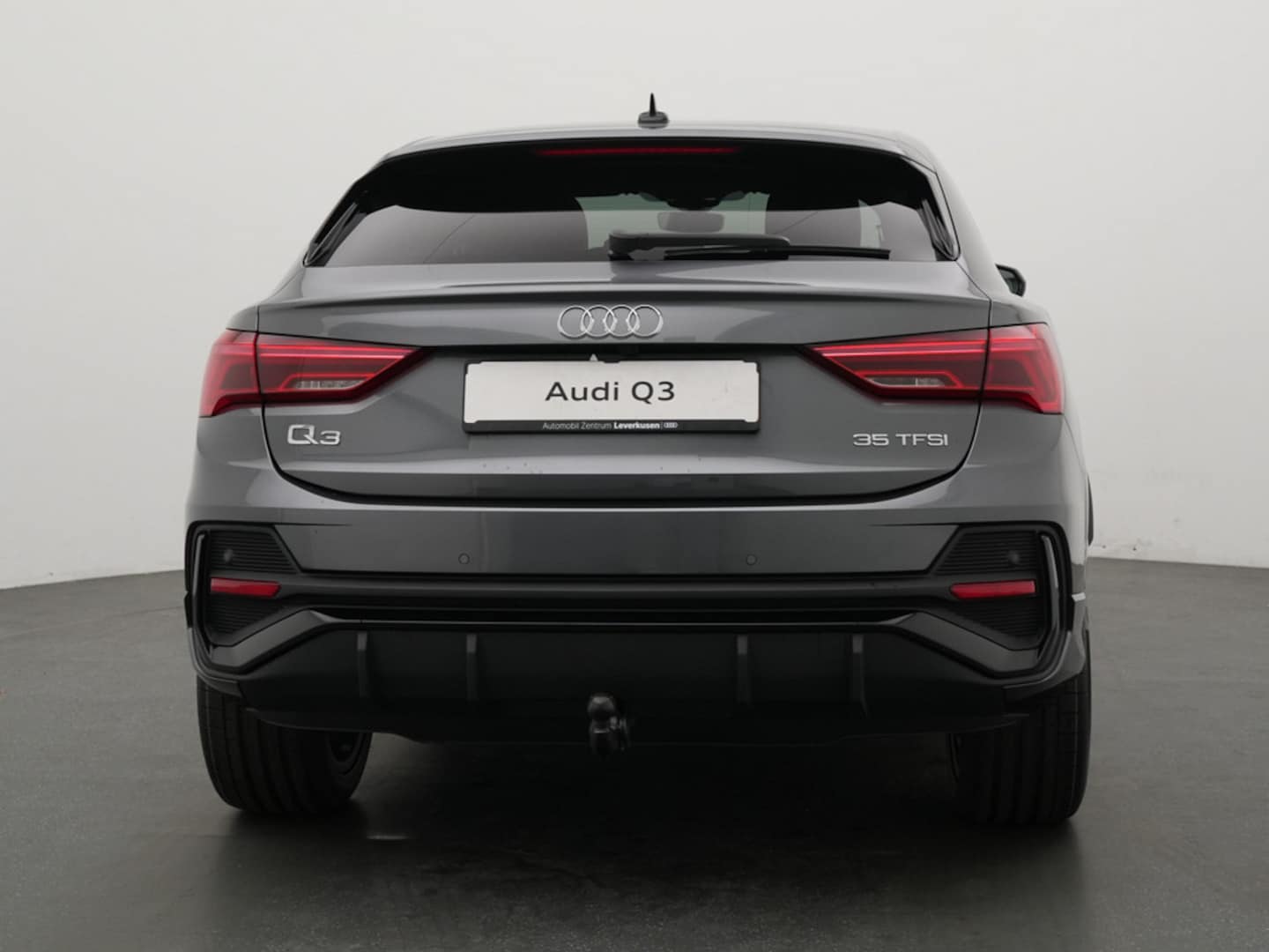 Bild über Audi Q3 Sportback TFSI 110 kW S tronic - für weitere Informationen kontaktieren Sie den Audi Partner