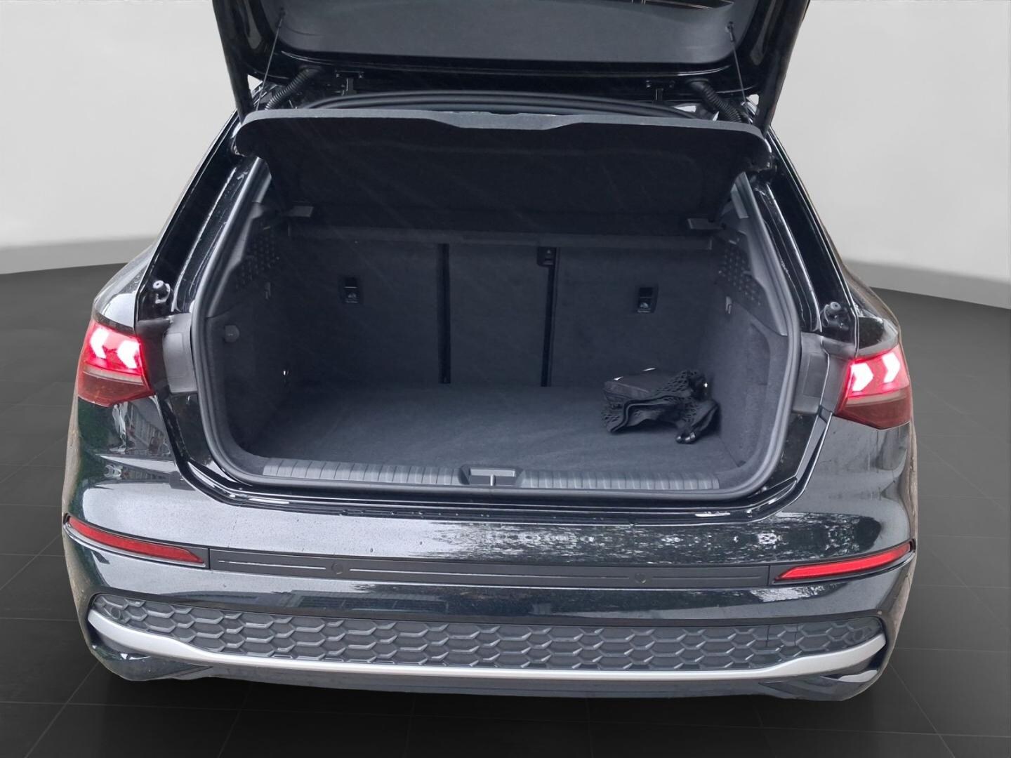 Bild über Audi A3 Sportback TDI S tronic - für weitere Informationen kontaktieren Sie den Audi Partner