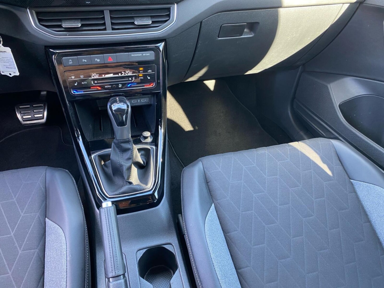 Volkswagen T-Cross – Bild 7