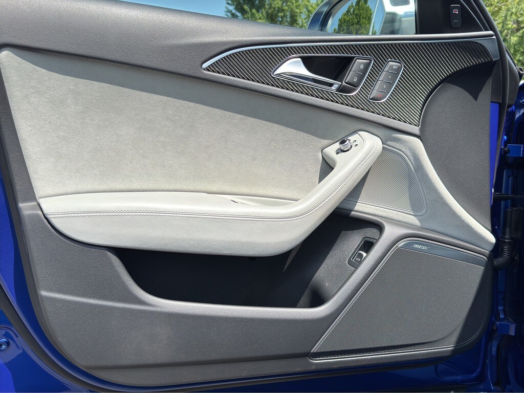 Image about Audi RS 6 Avant 4.0 TFSI quattro tiptronic 8-stufig