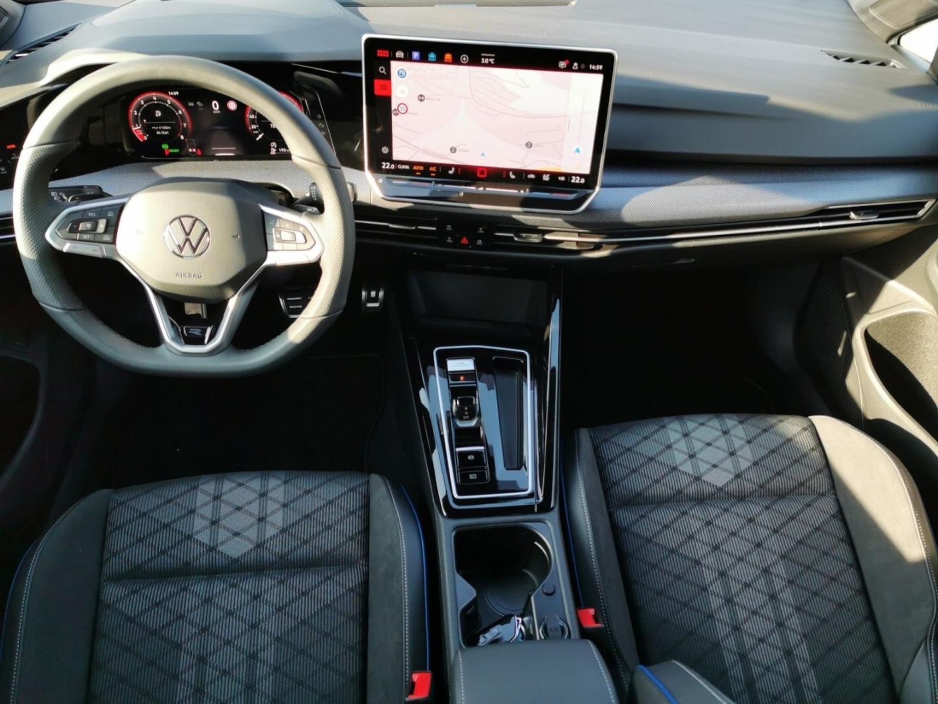 Volkswagen Golf Variant R-Line
