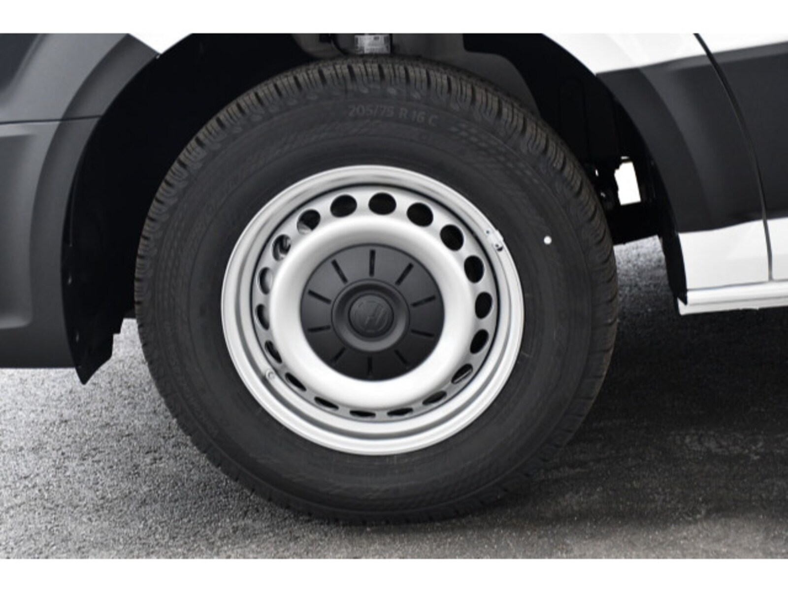 Volkswagen Crafter Kasten mittlerer Radstand – Bild 13