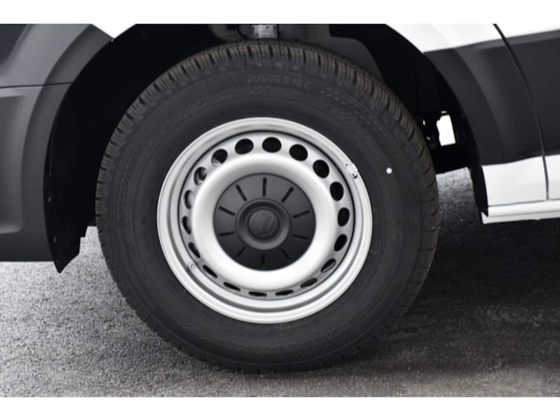 Volkswagen Crafter Kasten mittlerer Radstand