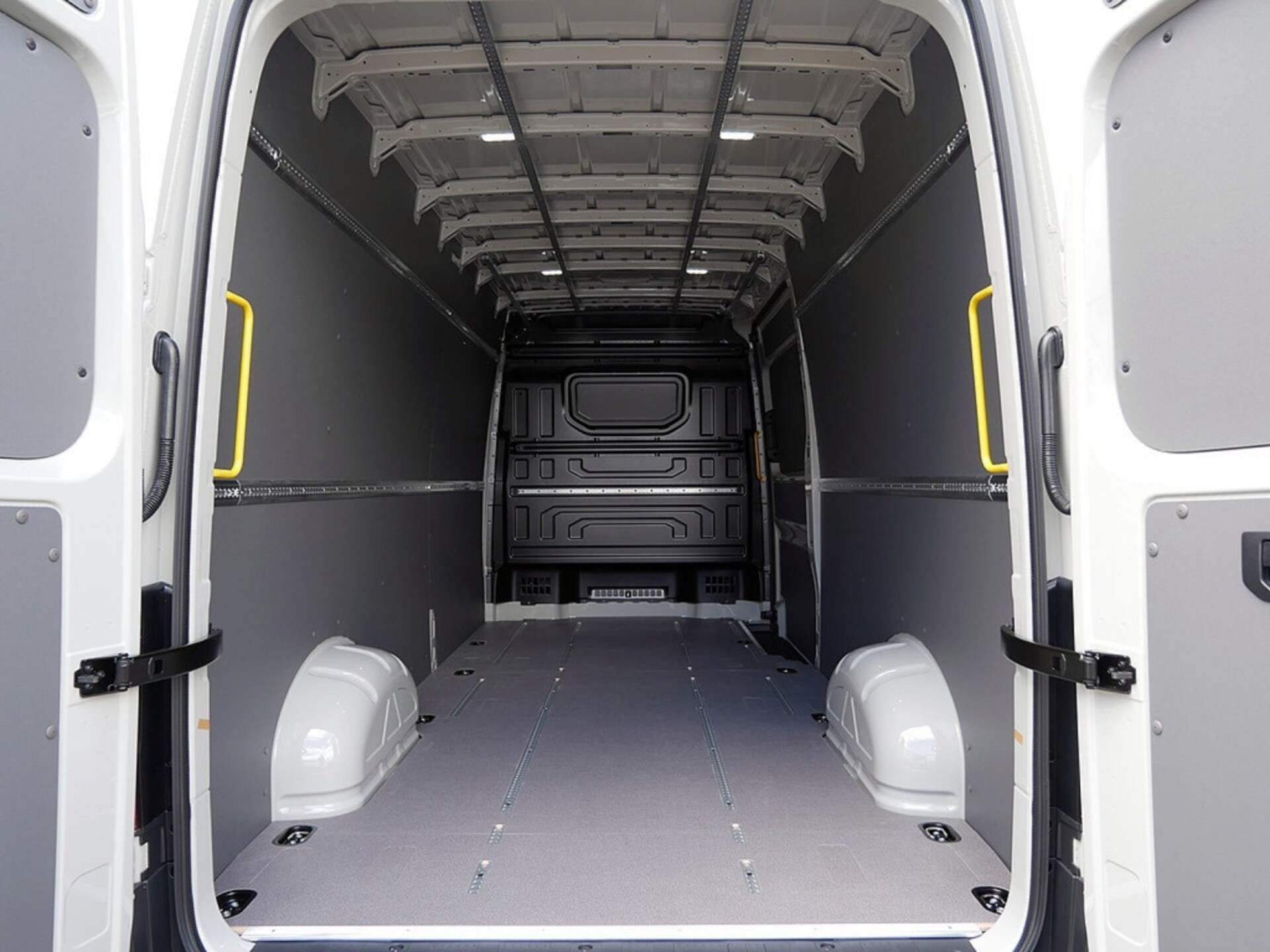 Volkswagen Crafter Kasten langer Radstand