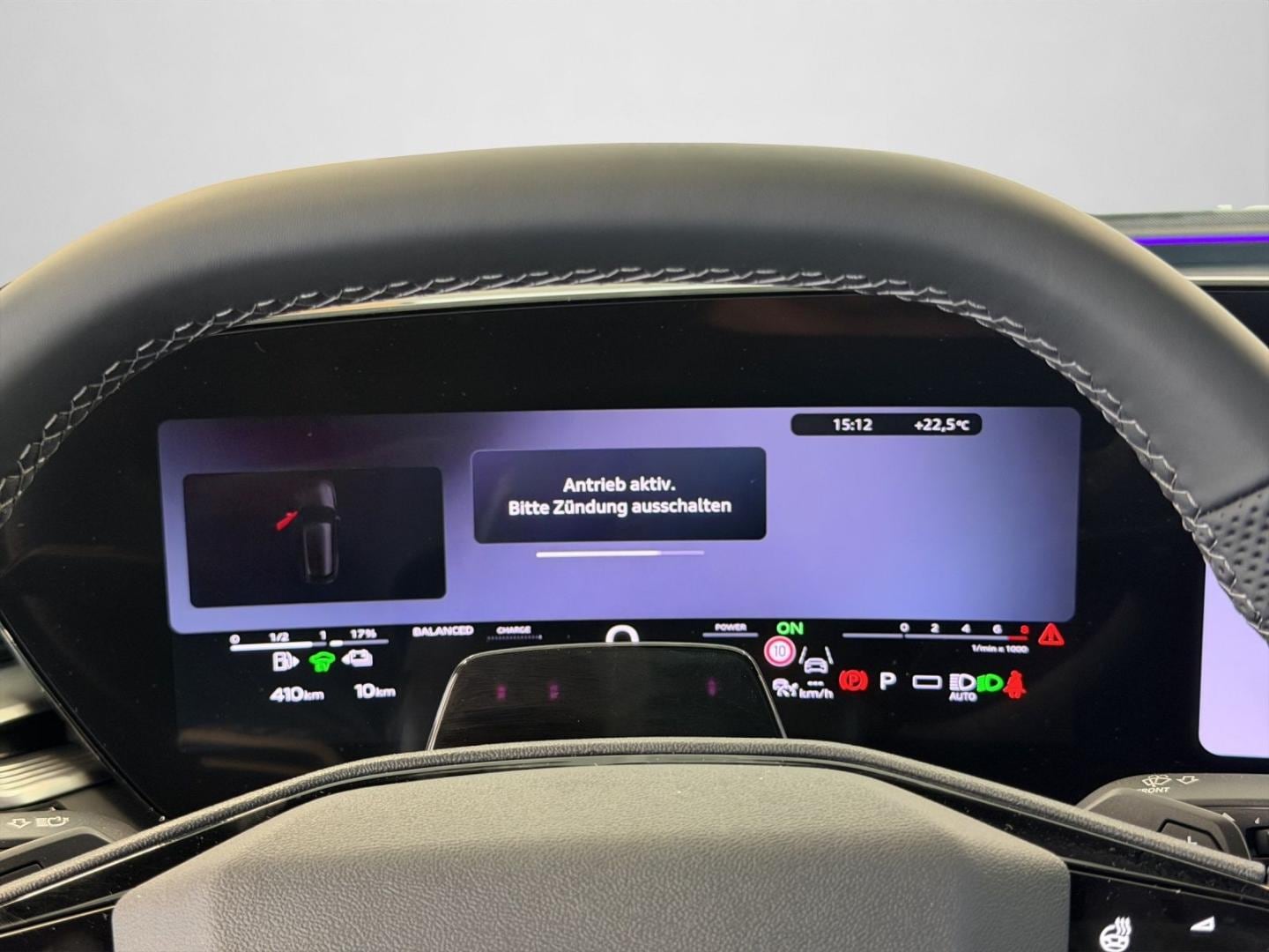 Bild über Audi A6 Avant e-hybrid e-hybrid quattro 270 kW S tronic - für weitere Informationen kontaktieren Sie den Audi Partner