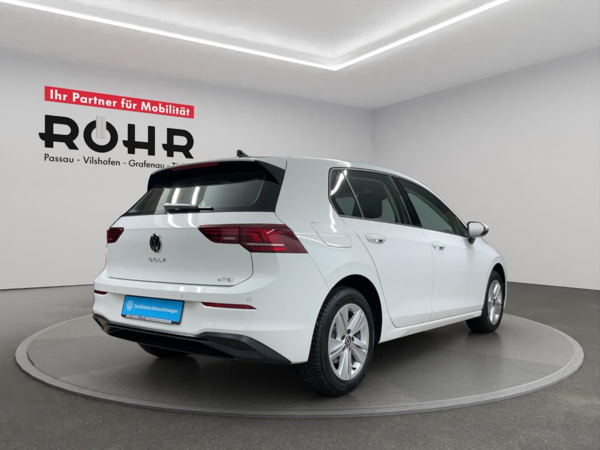 Volkswagen Golf Life
