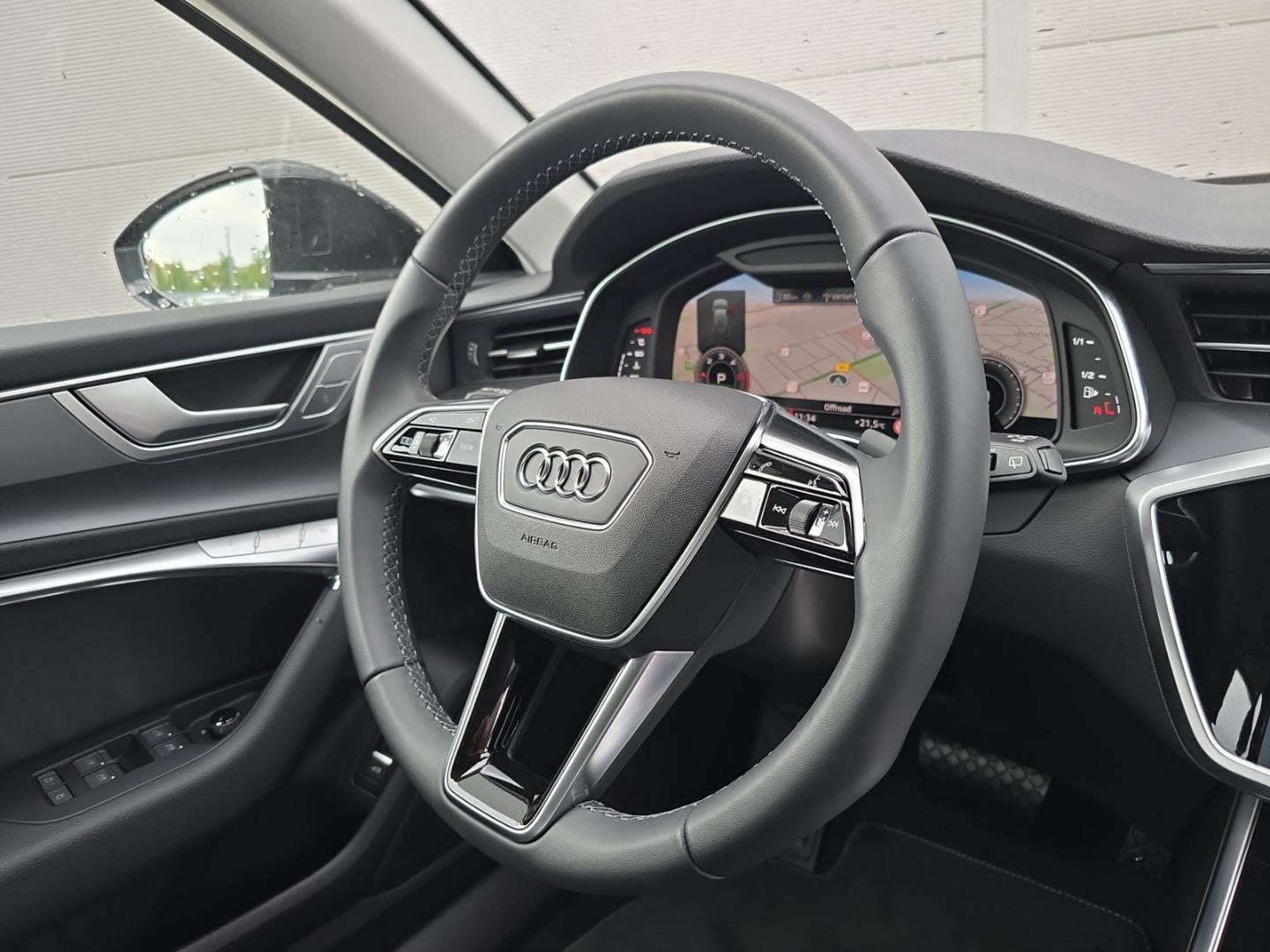 Bild über Audi A6 Avant advanced 40 TDI quattro S tronic - für weitere Informationen kontaktieren Sie den Audi Partner