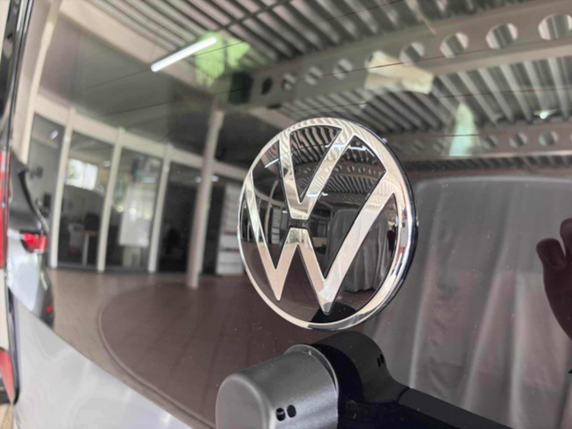 Volkswagen Caddy Basis-Modell