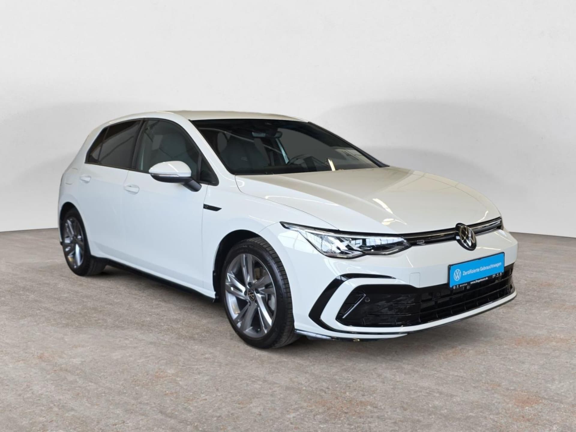 Volkswagen Golf R-Line