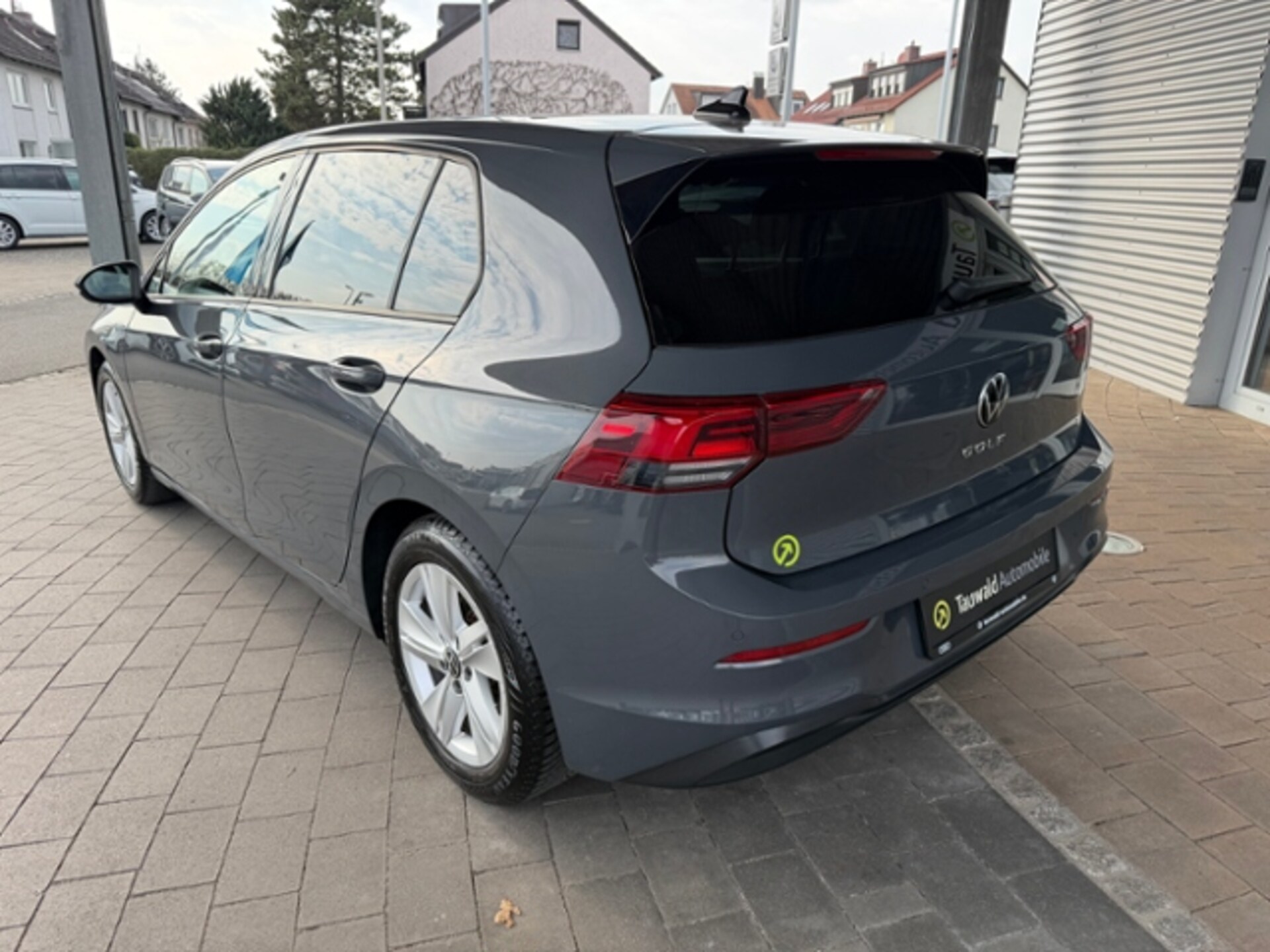 Volkswagen Golf Life