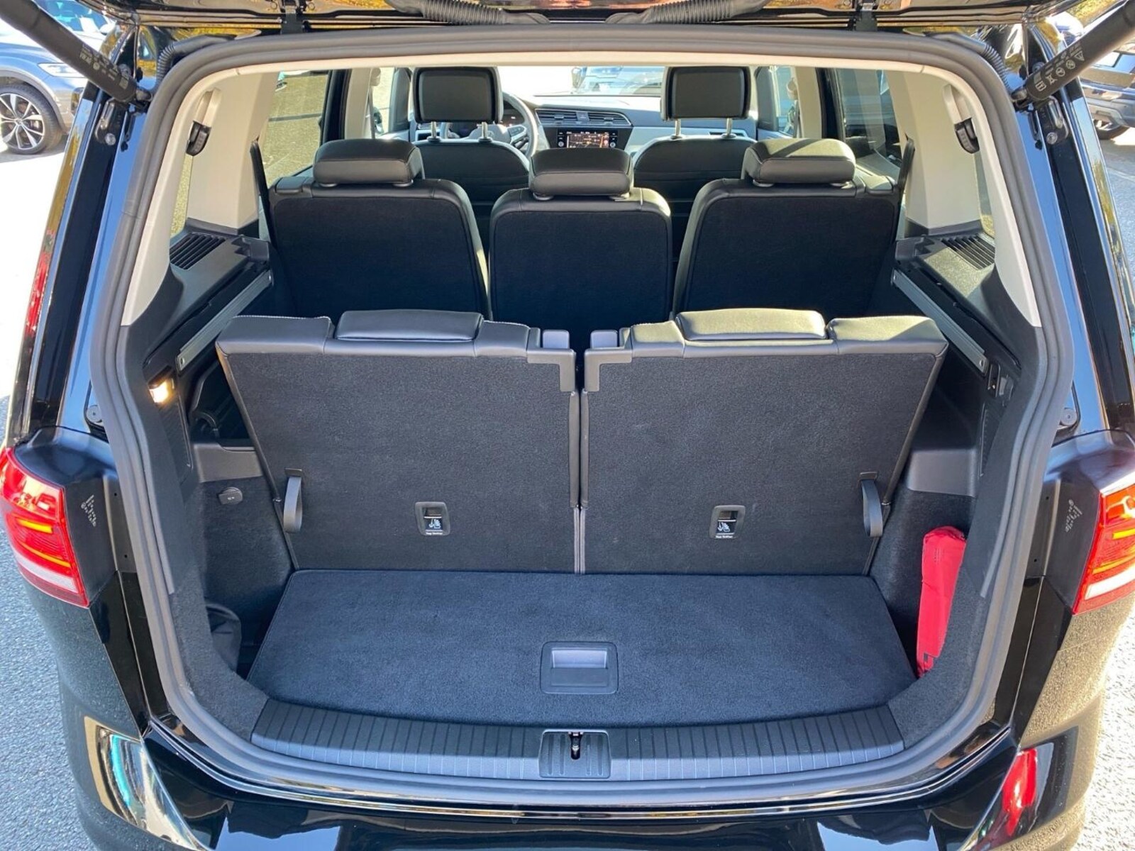 Volkswagen Touran – Bild 15